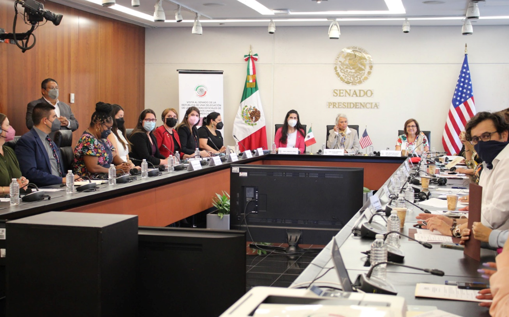 State legislators and members of SiX's reproductive rights team meet with abortion activists and legislators in Mexico